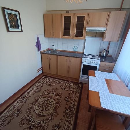 Квартира На Абая Alma-Ata Buitenkant foto
