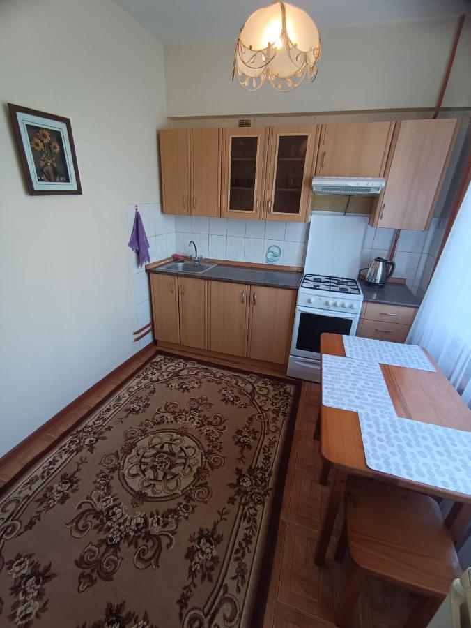 Квартира На Абая Alma-Ata Buitenkant foto